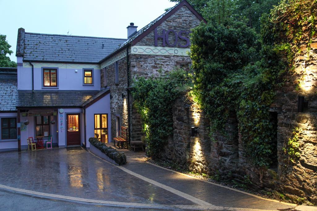Moville Boutique Hostel & Apartments Esterno foto