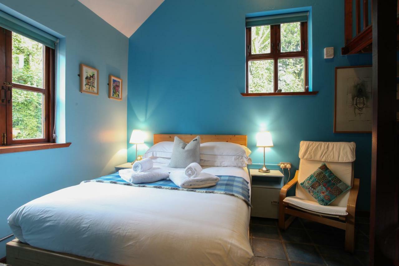 Moville Boutique Hostel & Apartments Esterno foto